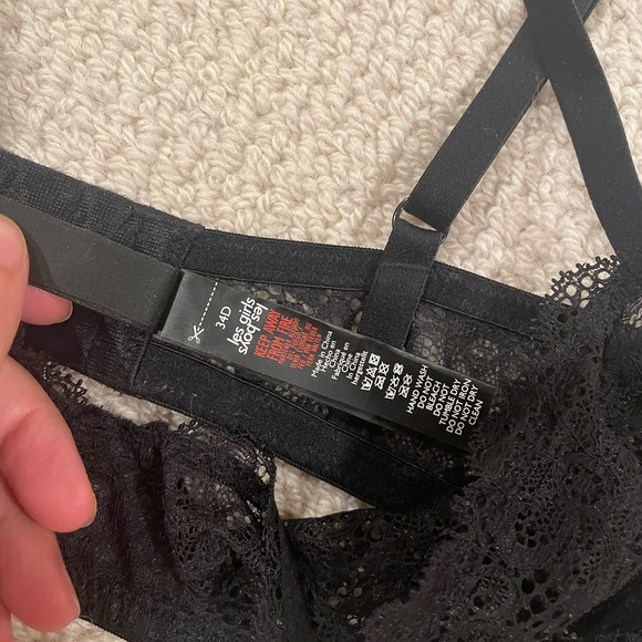LES GIRLS LES BOYS Daisy Underwire Lace Bra sz 34D NWOT - Picture 6 of 6